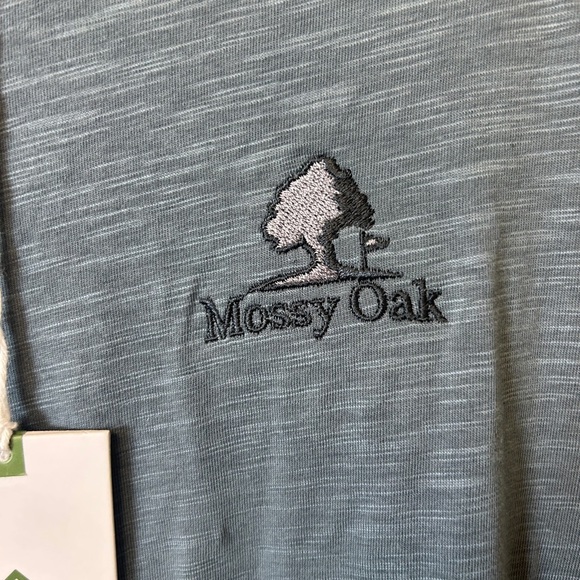 Mossy Oak Women's Gray Sleeveless Top - Picture 4 of 4